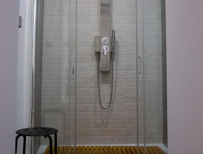 住宿加早餐酒店 La Piazzetta 